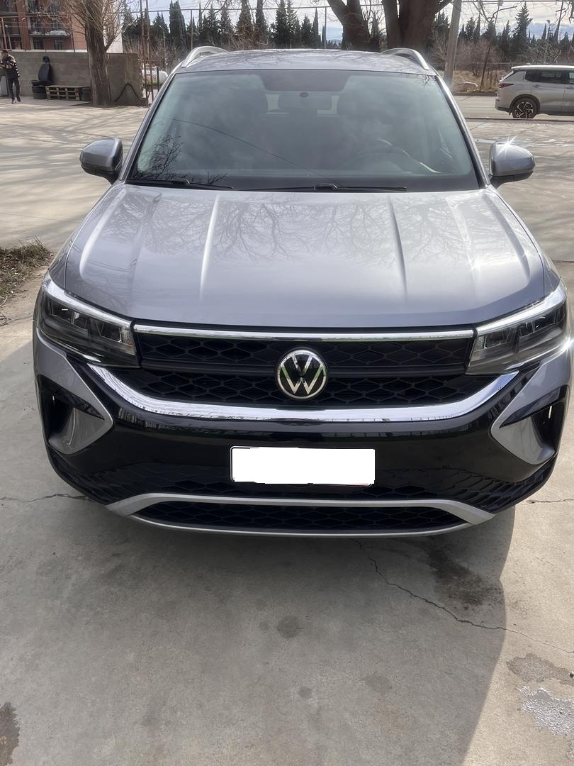 Volkswagen Taos