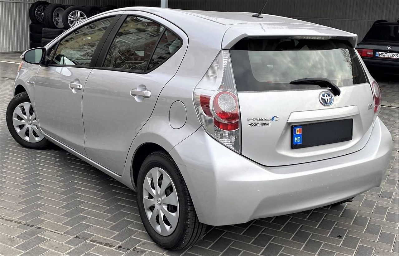 Toyota Prius C