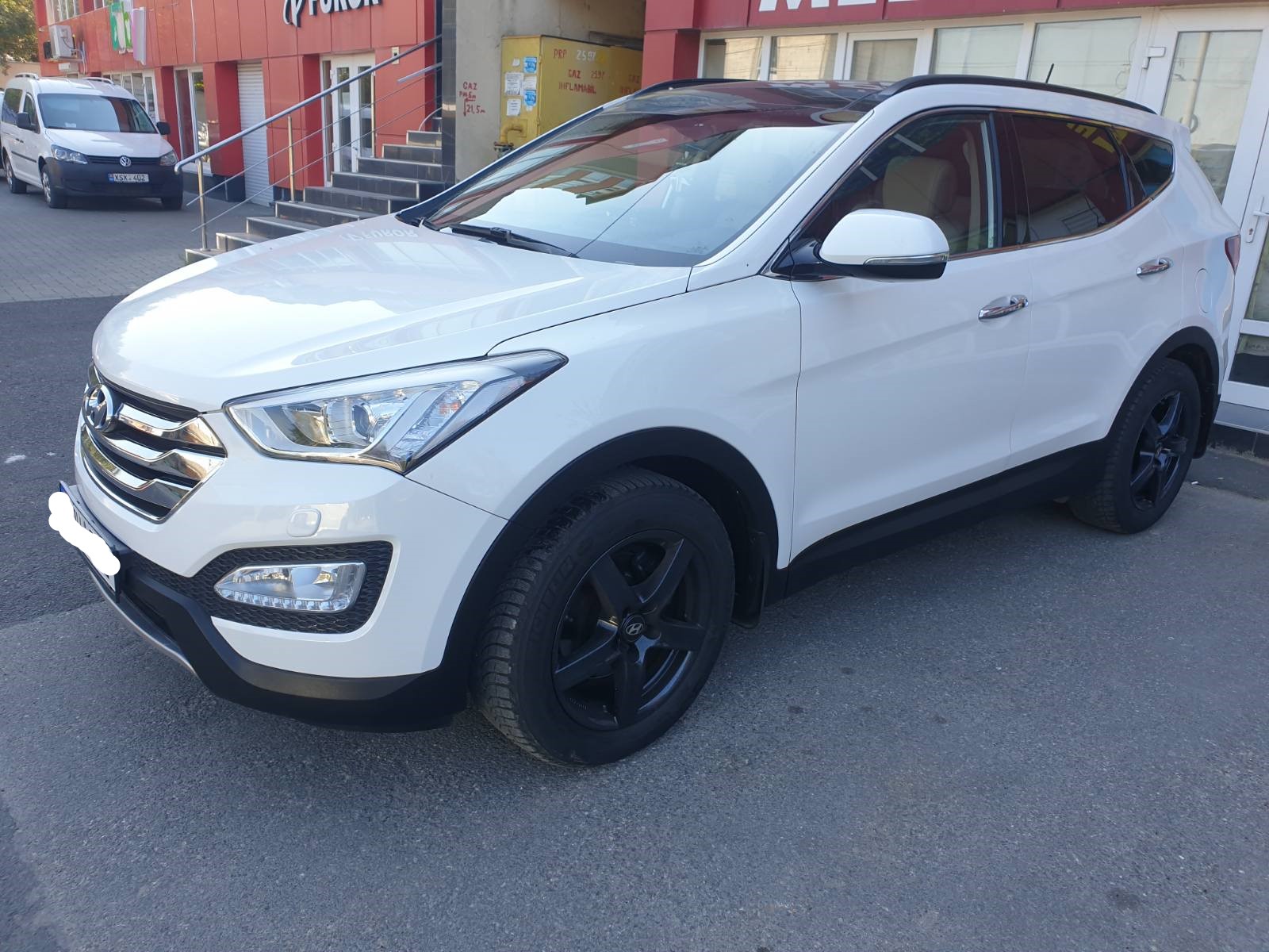 Аренда авто Hyundai Santa Fe в Кишиневе - от 35 €/день- bradus.md